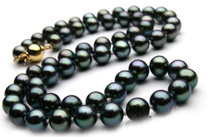 Black Cultured Freshwater Pearl Necklace 6.0mm 7 Pearls