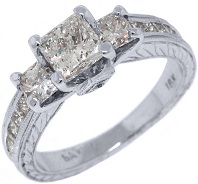 18k White Gold 2.29 Carats Princess Cut Past Present Future 3 Stone Diamond Ring