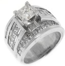 18k White Gold Princess and Baguette Diamond Engagement Ring 4.77 Carats