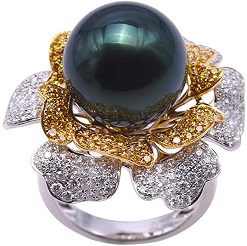 13.8mm Peacock-green Round Tahitian Pearl Ring 18K Gold with Diamonds