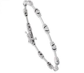 14k White Gold (4 mm wide) 7 Inches Tennis Bracelet, With 12 Round Brilliant Diamonds